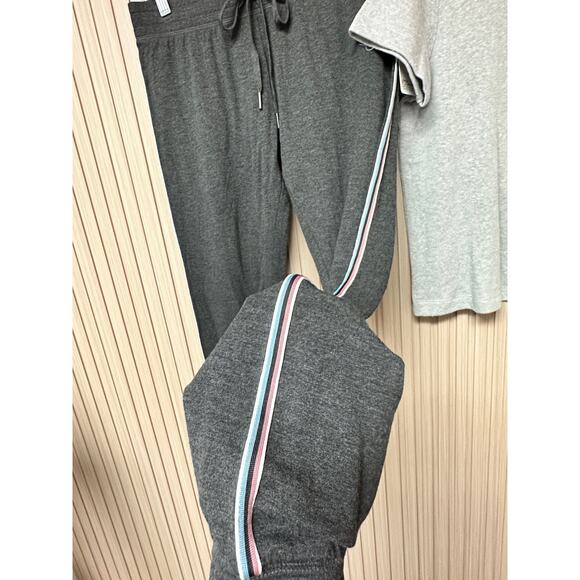 P.J. Salvage Top and Jogger Pajama Set Sz S - Picture 8 of 16